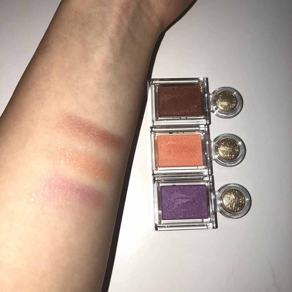 シャドーカスタマイズ/MAJOLICA MAJORCA/単色アイシャドウを使ったクチコミ(3枚目)