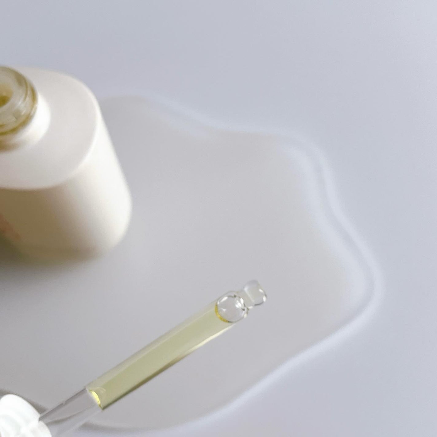 ひとりコスメ部 フォロバ100 on LIPS 「イザノックスビタマックスアンプル活力・弾力・鎮静・保湿・ブライ..」(3枚目)