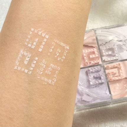 プリズム・リーブル/GIVENCHY/ルースパウダーを使ったクチコミ(8枚目)