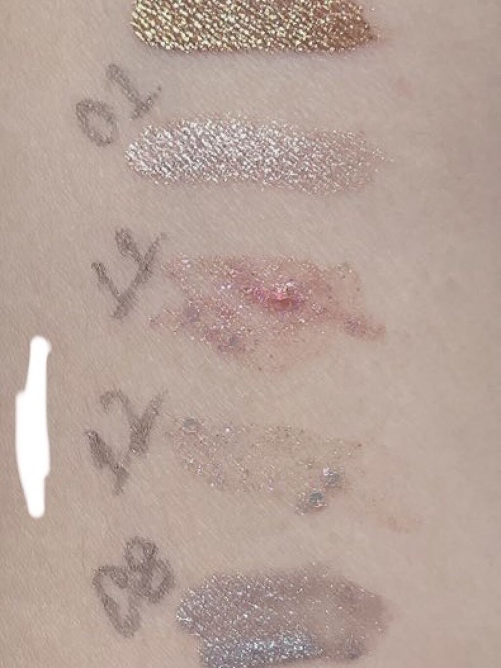 ダイヤモンドシリーズ 星空リキッドアイシャドウ/ZEESEA/リキッドアイシャドウを使ったクチコミ（2枚目）