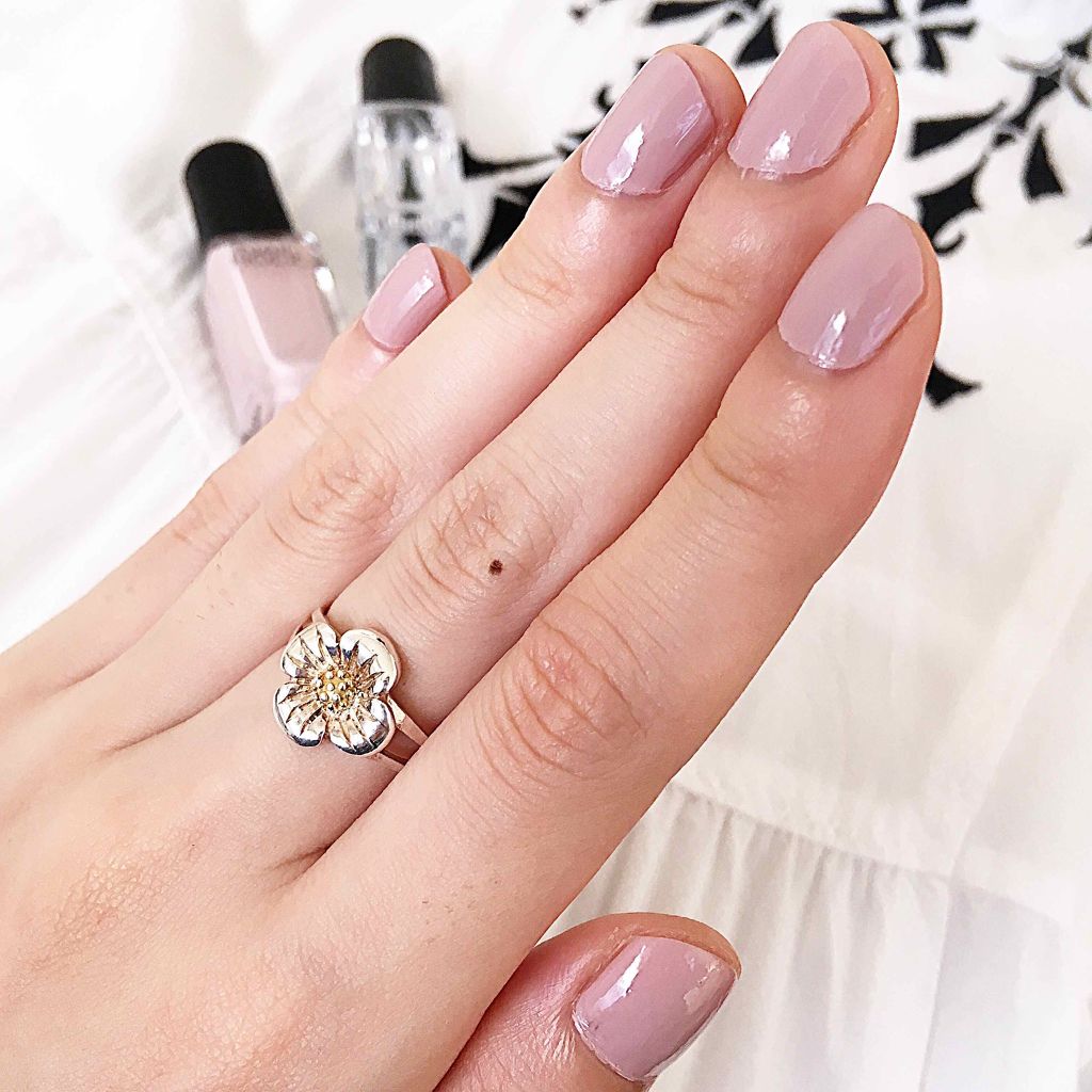 ネイルホリック Nude color BE303/ネイルホリック/マニキュアを使ったクチコミ（2枚目）