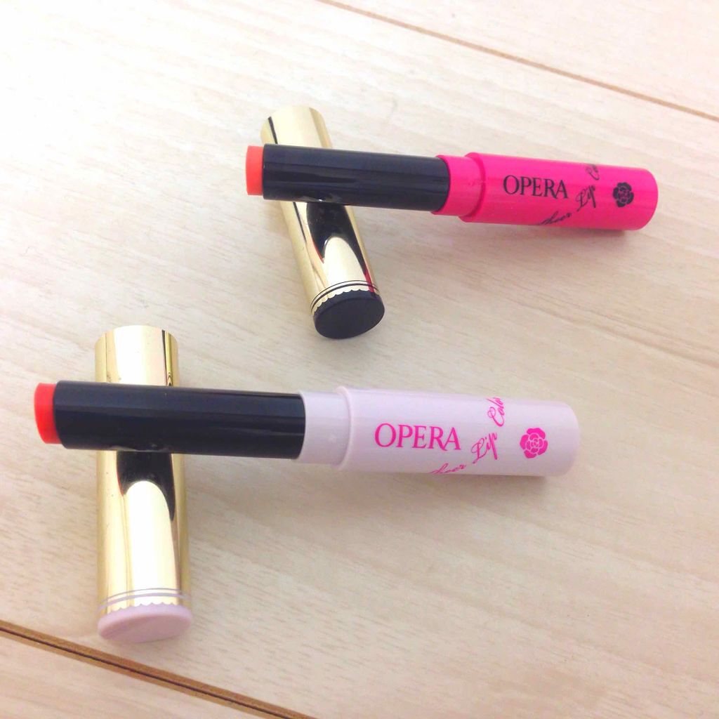 シアーリップカラー（旧） 04 コーラルピンク/OPERA/リップグロスを使ったクチコミ（1枚目）