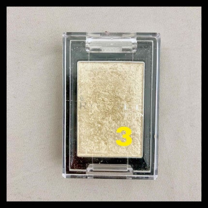 シャイニーオン パウダーアイカラー/リンメル ロンドン/単色アイシャドウを使ったクチコミ(4枚目)