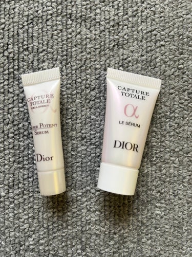Dior カプチュール トータル ル セラムのクチコミ「【使った商品】
Dior　カプチュール トータル ル セラム

【良いところ】
・お花のような.....」（3枚目）