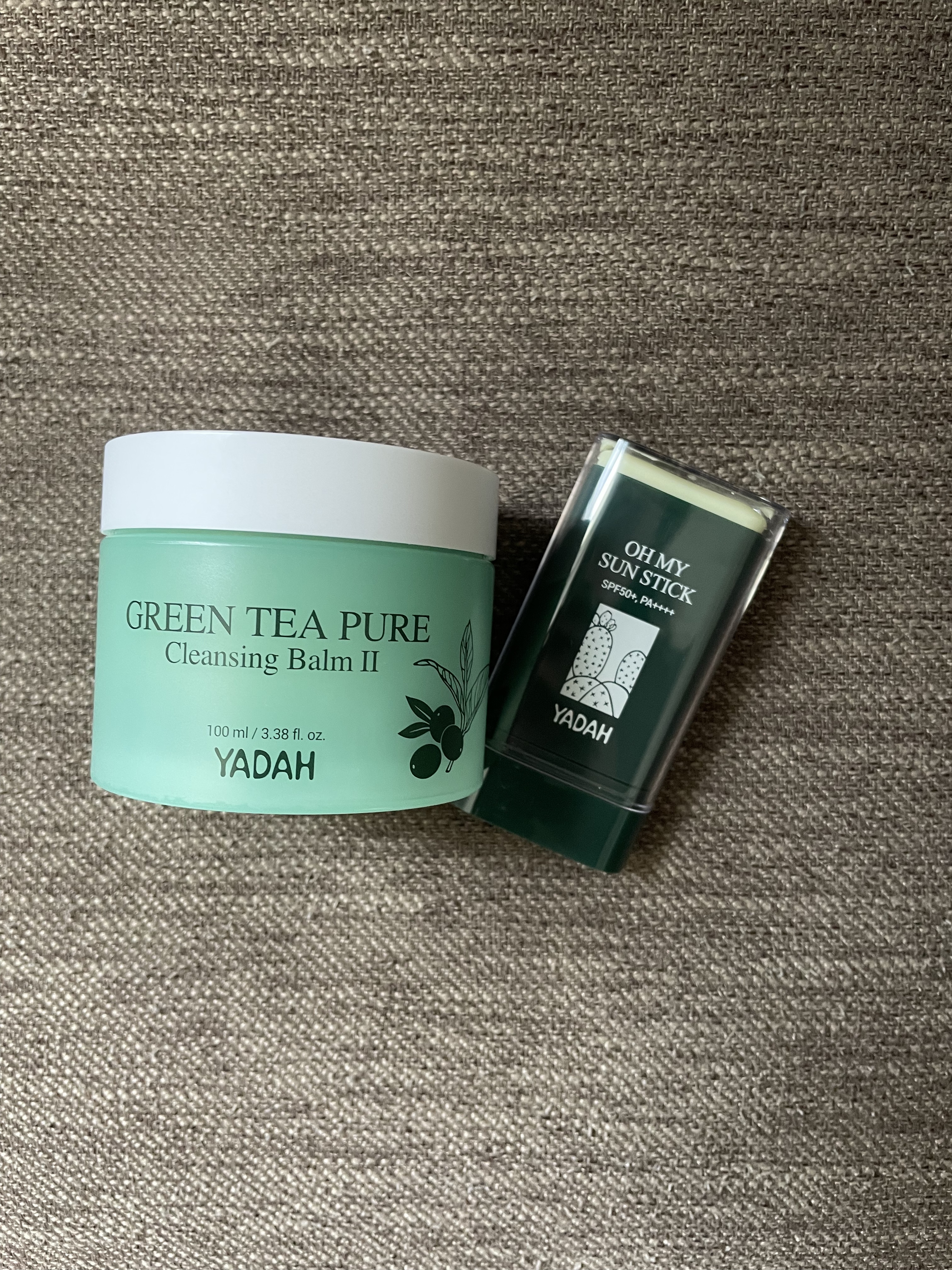 オマイサンスティック/YADAH/日焼け止めスティックを使ったクチコミ（1枚目）