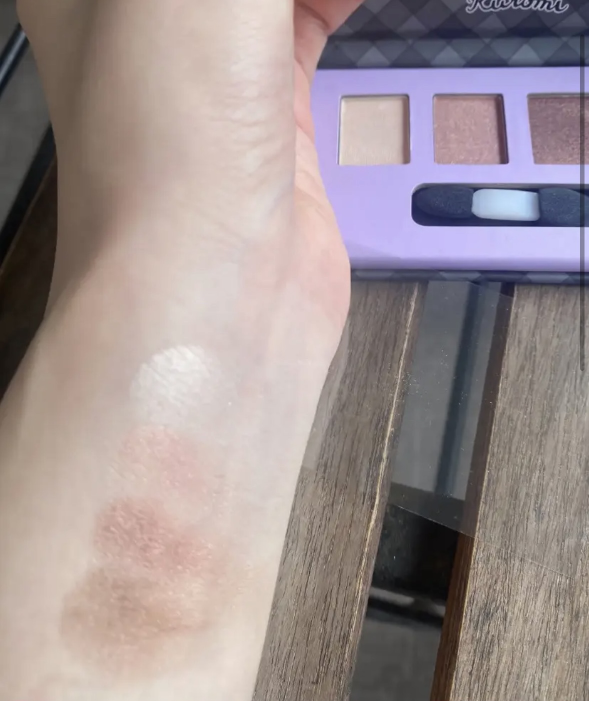 4色アイシャドウパレット/サンリオ/アイシャドウパレットを使ったクチコミ（3枚目）