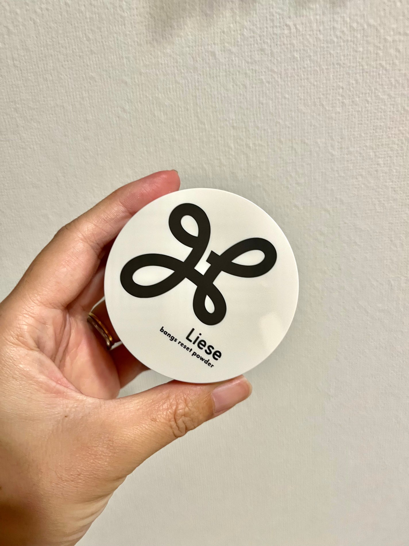 前髪リセットパウダー/リーゼ/その他スタイリングを使ったクチコミ(2枚目)