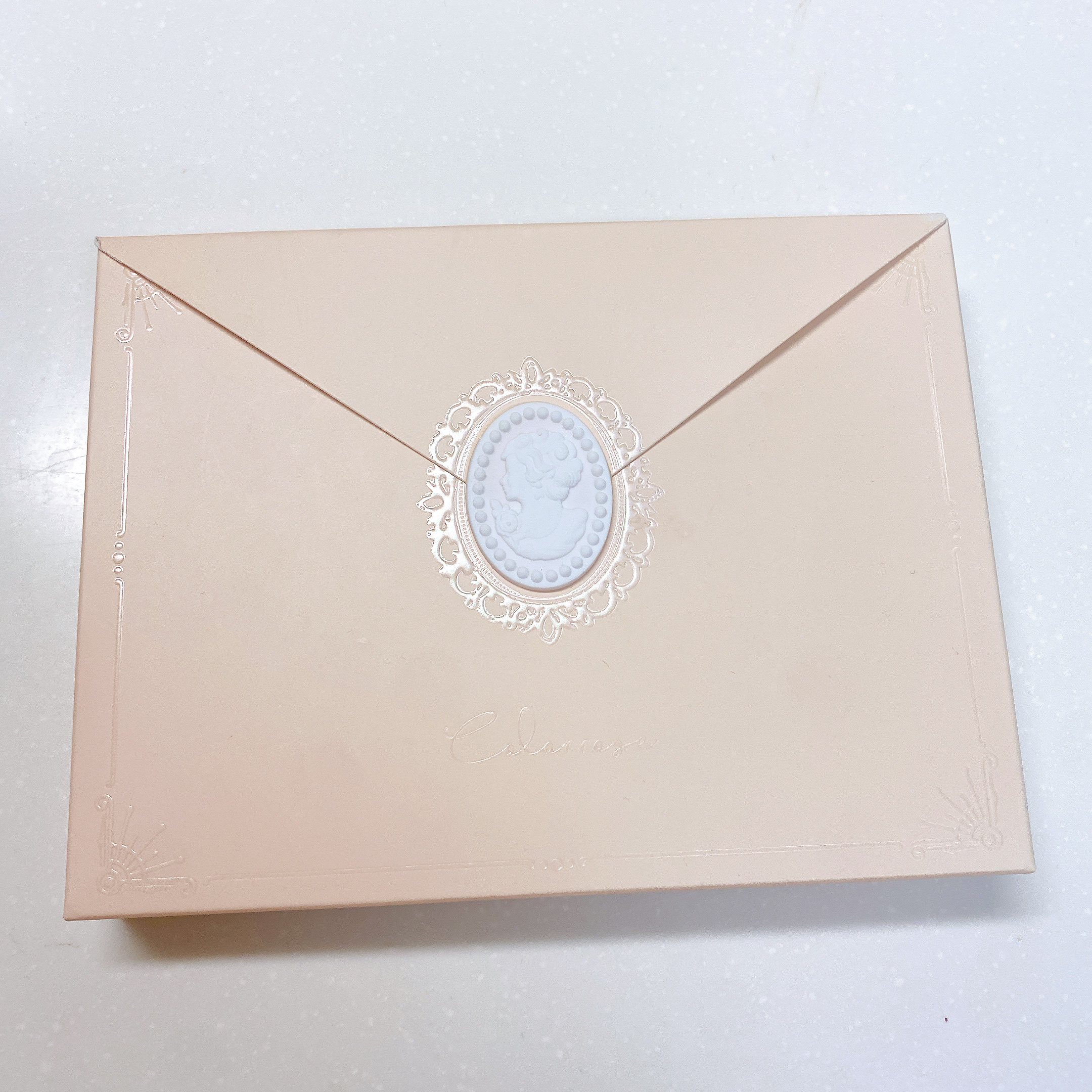 女王のカメオマルチパレット  01 シャルロット/COLORROSE/マルチパレットを使ったクチコミ（2枚目）