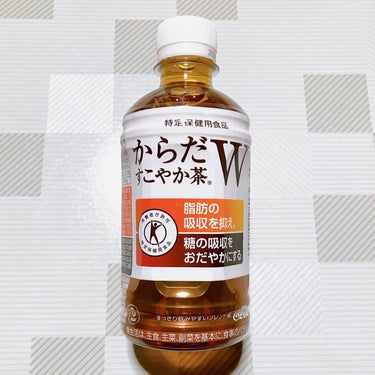 日本コカ・コーラ からだすこやか茶Wのクチコミ「からだすこやか茶W 160円／(からだリフレッシュ茶W)

脂肪の吸収を抑える効果があるそうな.....」（1枚目）