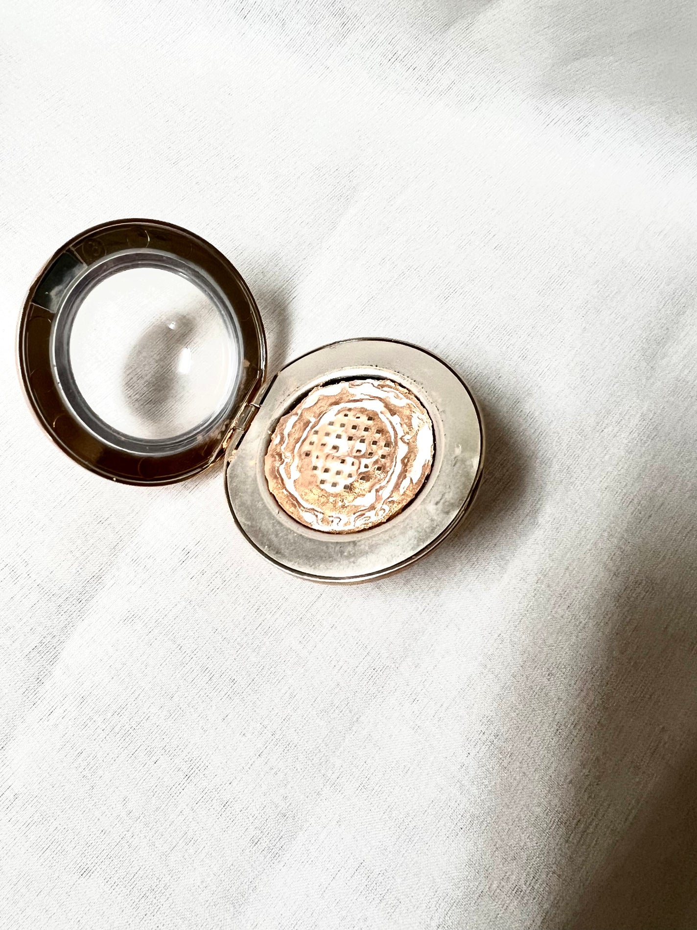 ZEESEA 惑星ハイライト/ZEESEA/パウダーハイライトを使ったクチコミ(2枚目)