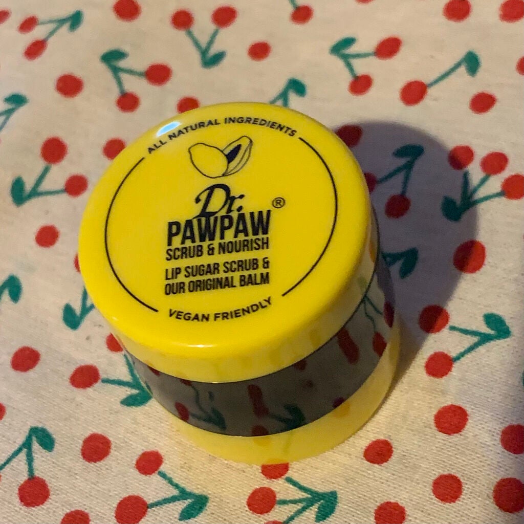 瑠華 on LIPS 「Drpawpawのスクラブ&リップバームのセットです。💜使い方..」(1枚目)