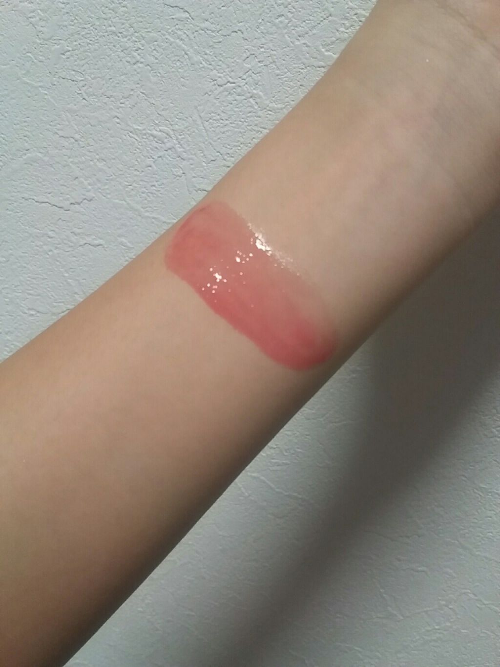 ボーンリッピー リップバーム ストロベリー/THE BODY SHOP/リップバームを使ったクチコミ（2枚目）