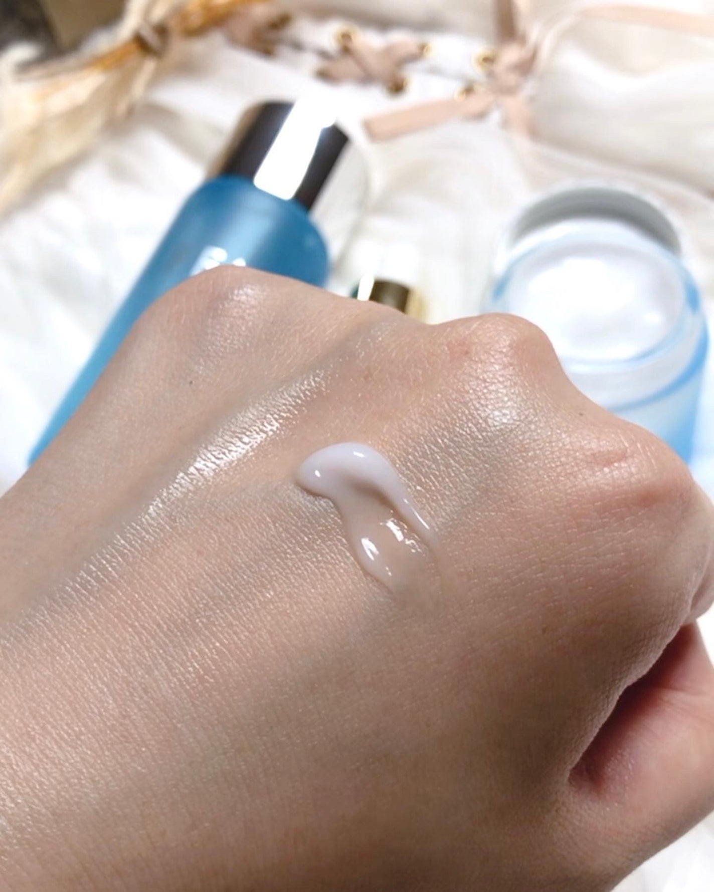 ð¥ð¢ð¬ð.ðððð çŸå®¹ã©ã€ã¿ãŒ on LIPS ã..FFASALLINONEGELMOISTLOTIONSER..ãïŒ3æç®ïŒ