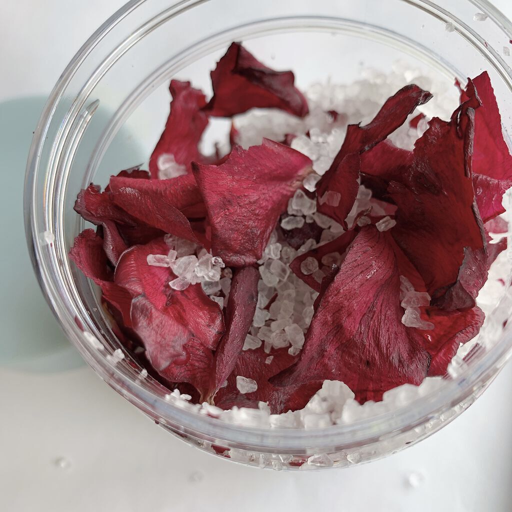 ローズバスソルト/ROSE LABO/無機塩系入浴剤を使ったクチコミ（2枚目）