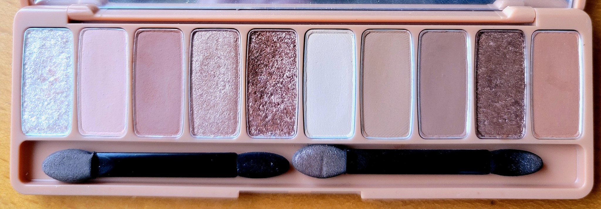 プレイカラー アイシャドウ/ETUDE/アイシャドウパレットを使ったクチコミ（2枚目）