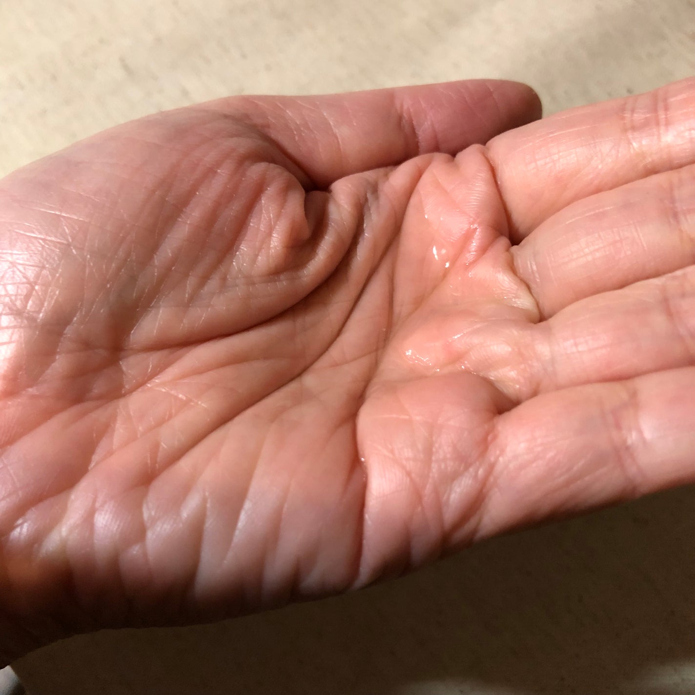 スーパーリッチシャイン モイスチャー とろとろ保湿ヘアオイル/LUX/ヘアオイルを使ったクチコミ(2枚目)