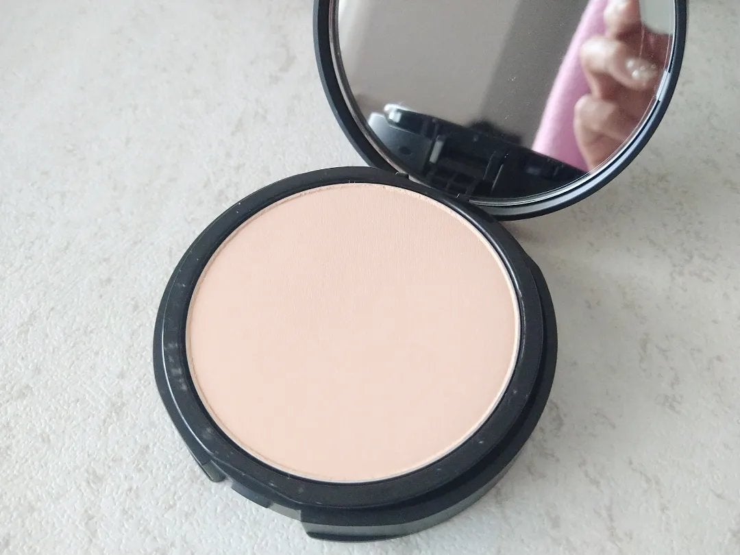 ベアプロ 16HR パウダー ファンデーション/bareMinerals/パウダーファンデーションを使ったクチコミ(4枚目)