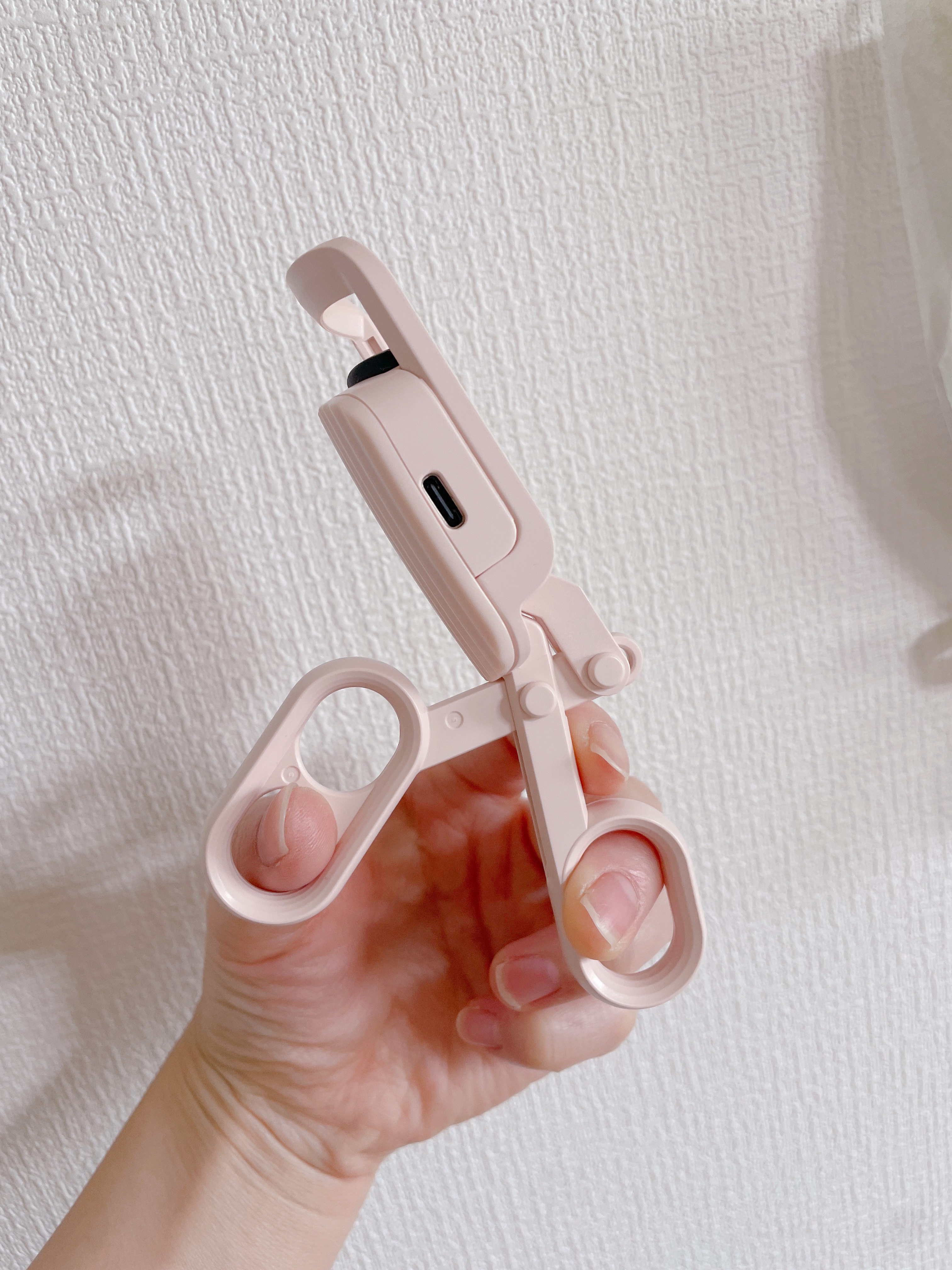 はさんであがるヒートカーラー/SHOBIDO/ホットビューラーを使ったクチコミ（2枚目）