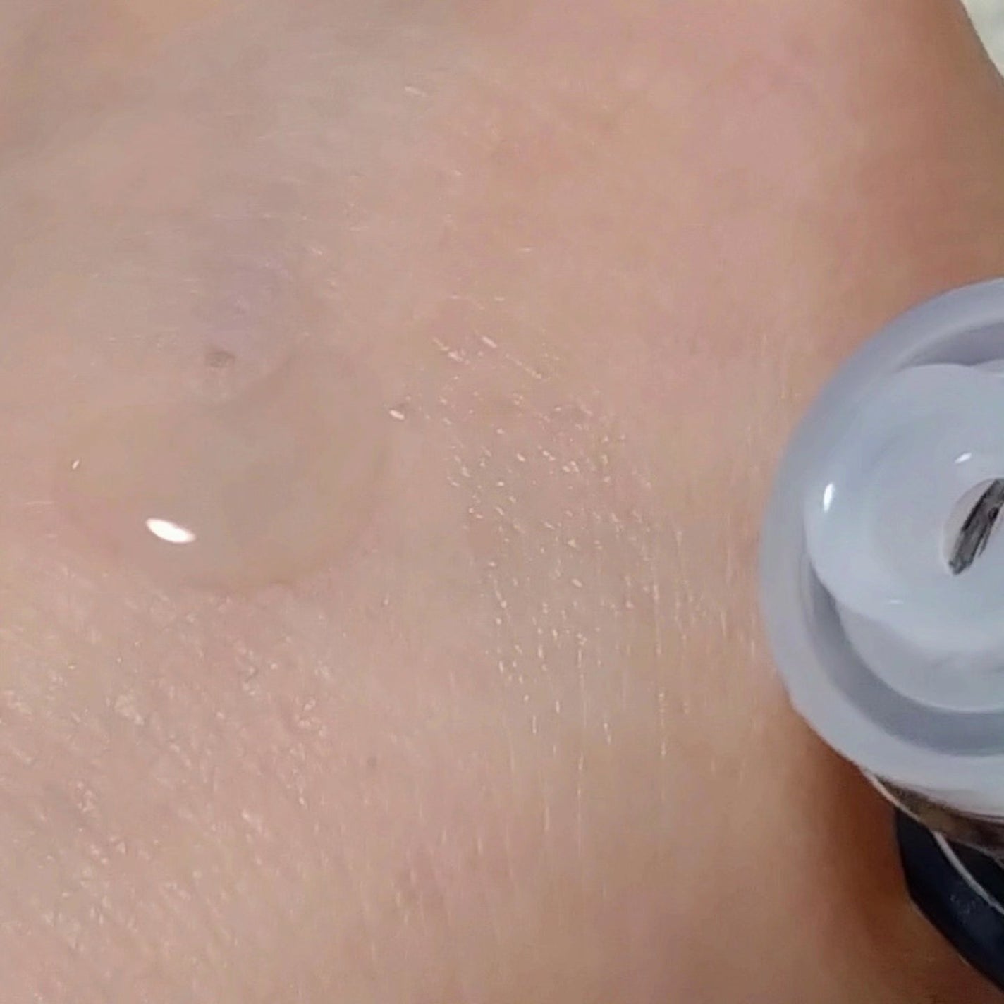 ザ ブラック エッセンス/FAS/化粧水を使ったクチコミ(4枚目)