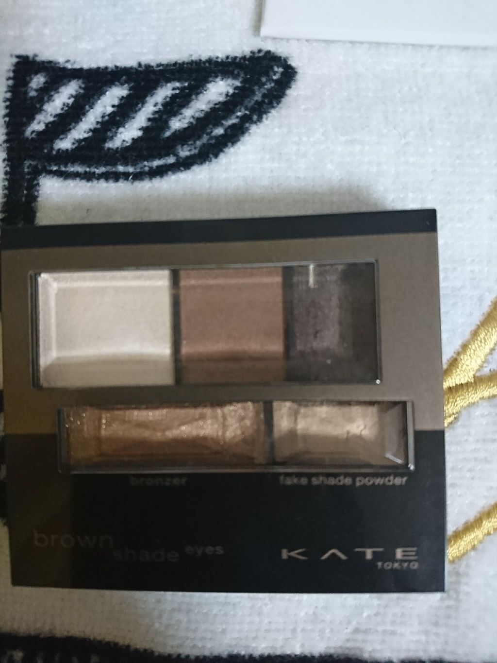 ブラウンシェードアイズN/KATE/アイシャドウパレットを使ったクチコミ(1枚目)