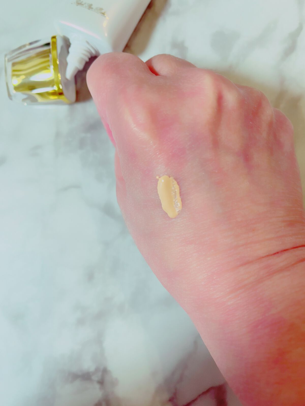 きらびか ビューティーセラムファンデーション/KiraBika/リキッドファンデーションを使ったクチコミ(2枚目)