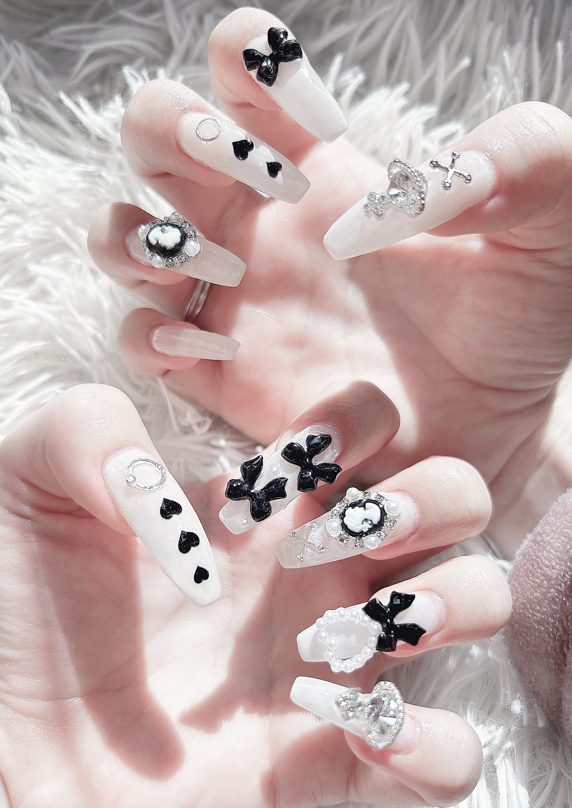 21))マリーンセルネイル フレンチガーリー ストーン ホワイト ネイル