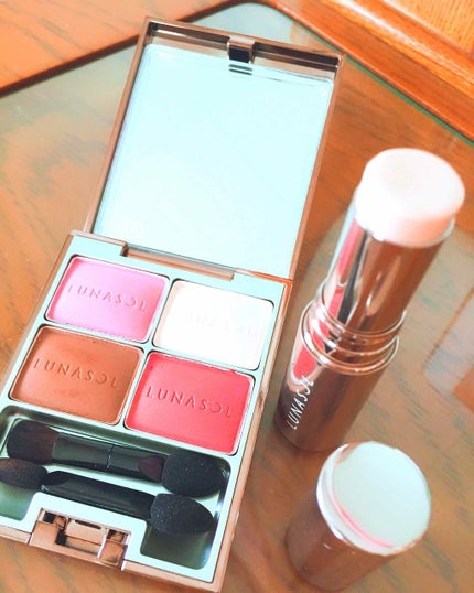 マカロングロウアイズ/LUNASOL/アイシャドウパレットを使ったクチコミ(1枚目)