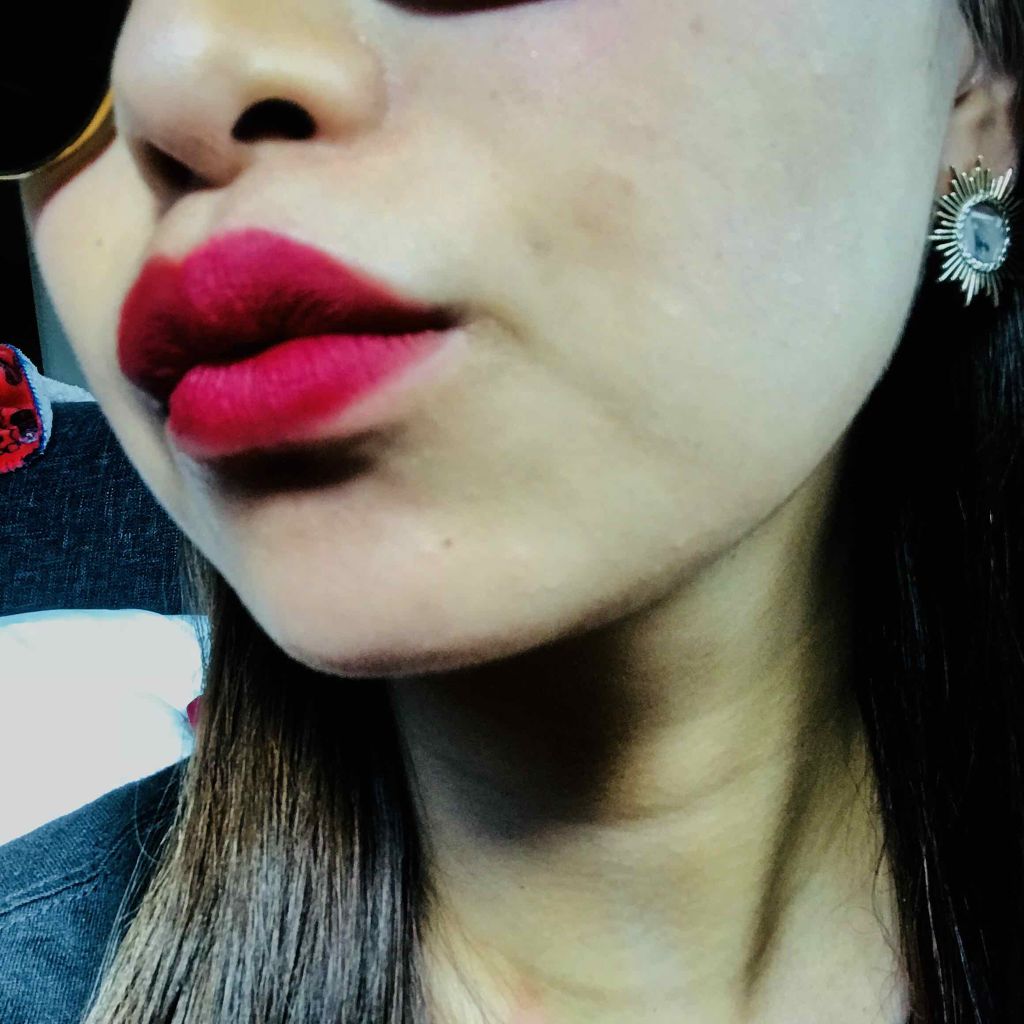 カラーセンセーショナル リップスティック C RD643 ビター レッド/MAYBELLINE NEW YORK/口紅を使ったクチコミ（2枚目）