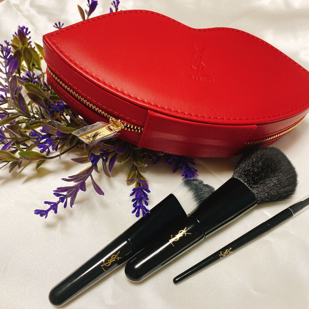 限定メイクブラシ】リップシェイプブラシホルダー|YVES SAINT 限定メイクブラシ】リップシェイプブラシホルダー|YVES SAINT