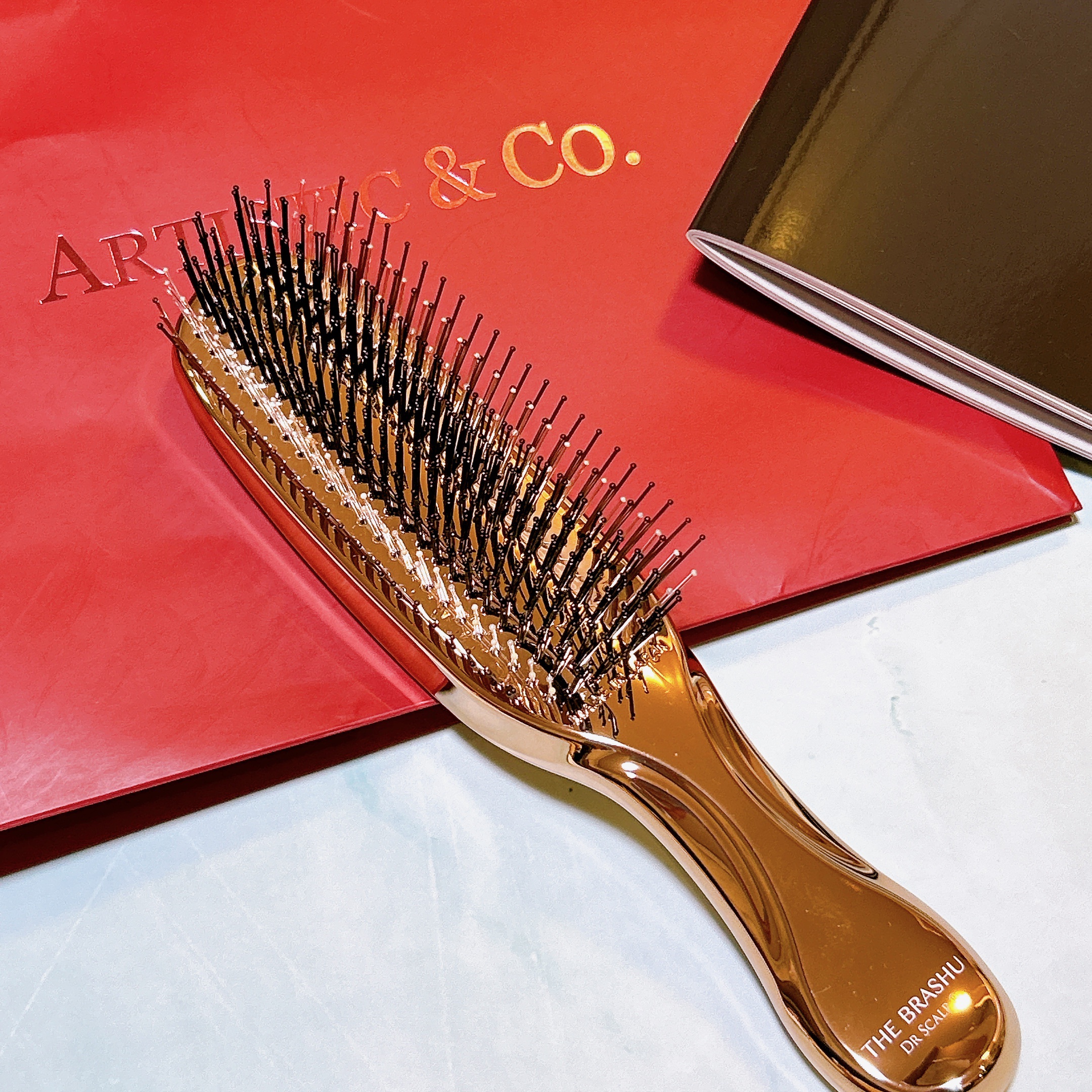 THE BRASHU/ARTISTIC＆CO./ヘアブラシを使ったクチコミ（2枚目）