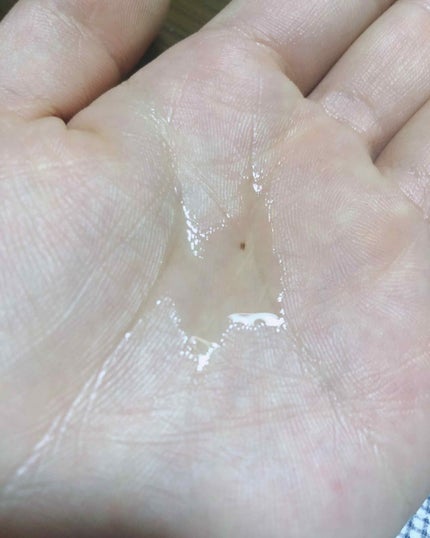 フォーエバー リブレイター ウォーター オイル/YVES SAINT LAURENT BEAUTE/フェイスオイルを使ったクチコミ(2枚目)