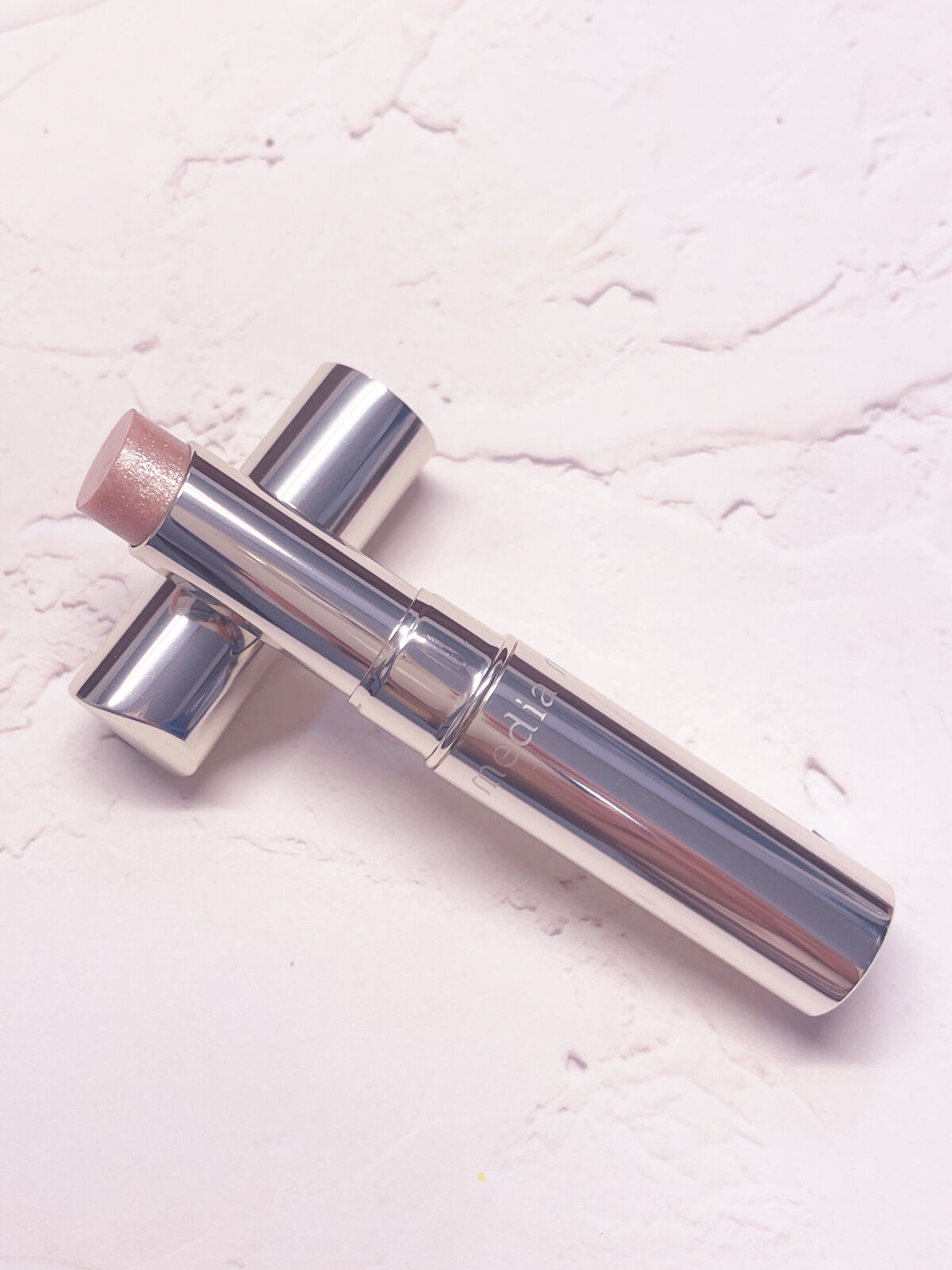 シャイニーエッセンスリップA BE-02/media/口紅を使ったクチコミ（3枚目）