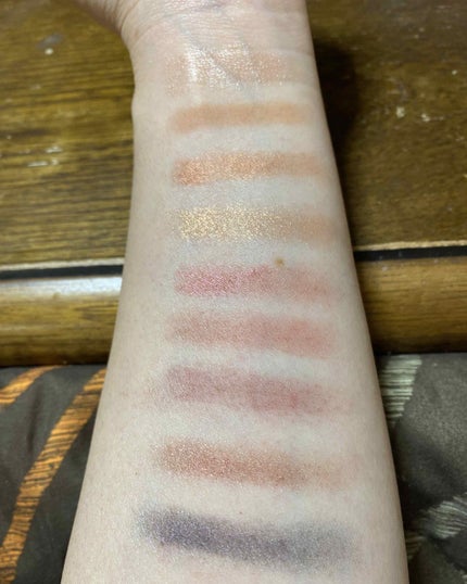 パリエレクトリックナイト アイシャドウ パレット/ロレアル パリ/アイシャドウパレットを使ったクチコミ(4枚目)