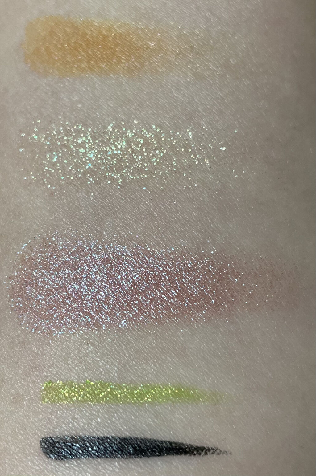 ケイト ザ アイカラー/KATE/単色アイシャドウを使ったクチコミ（2枚目）