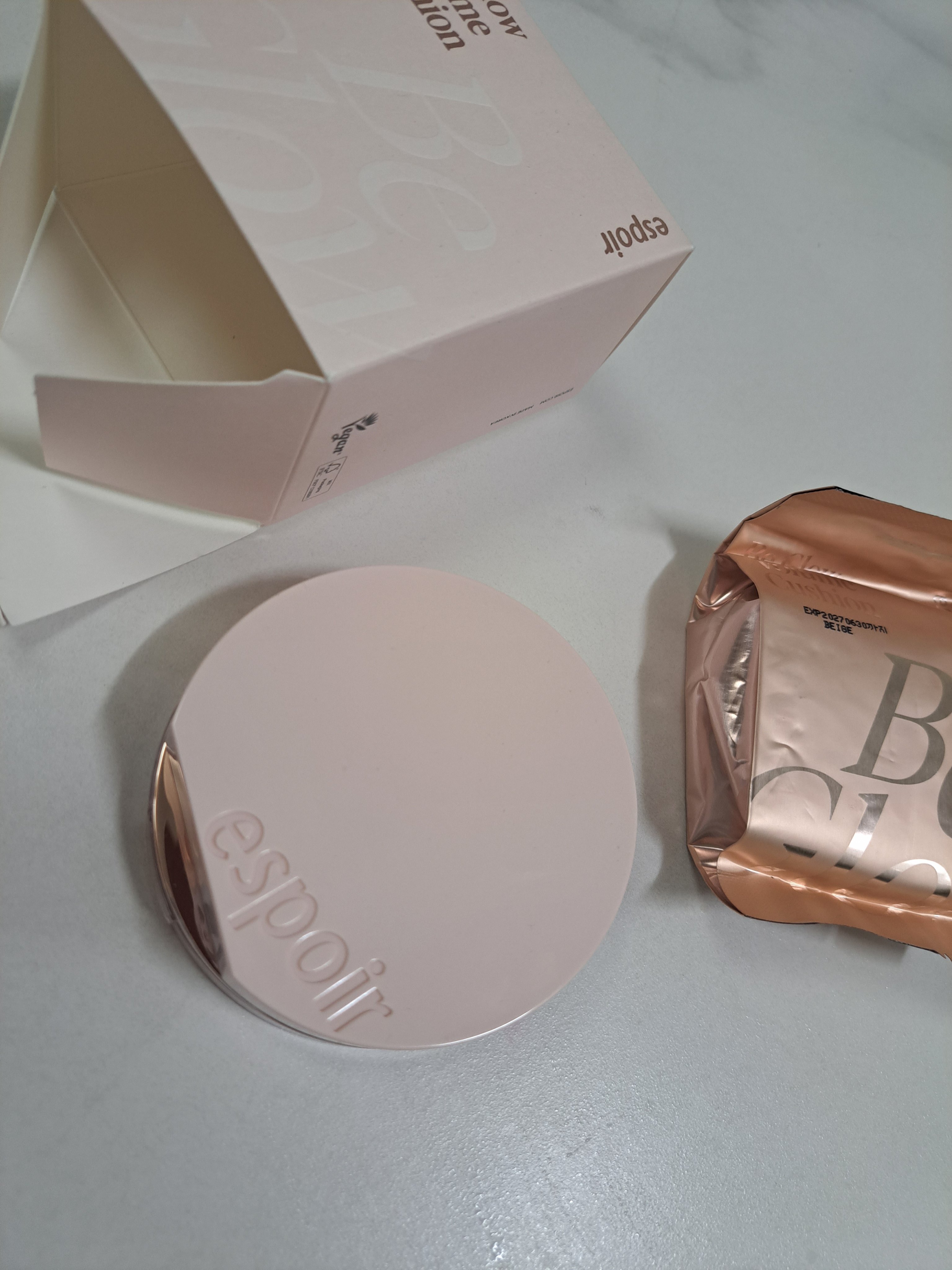 エスポア ビーグロー ボリュームクッション/espoir/クッションファンデーションを使ったクチコミ（2枚目）