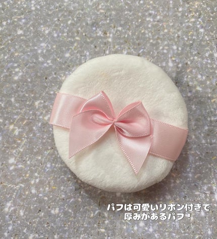 すっぴんパウダーC パステルローズの香り/クラブ/プレストパウダーを使ったクチコミ(2枚目)