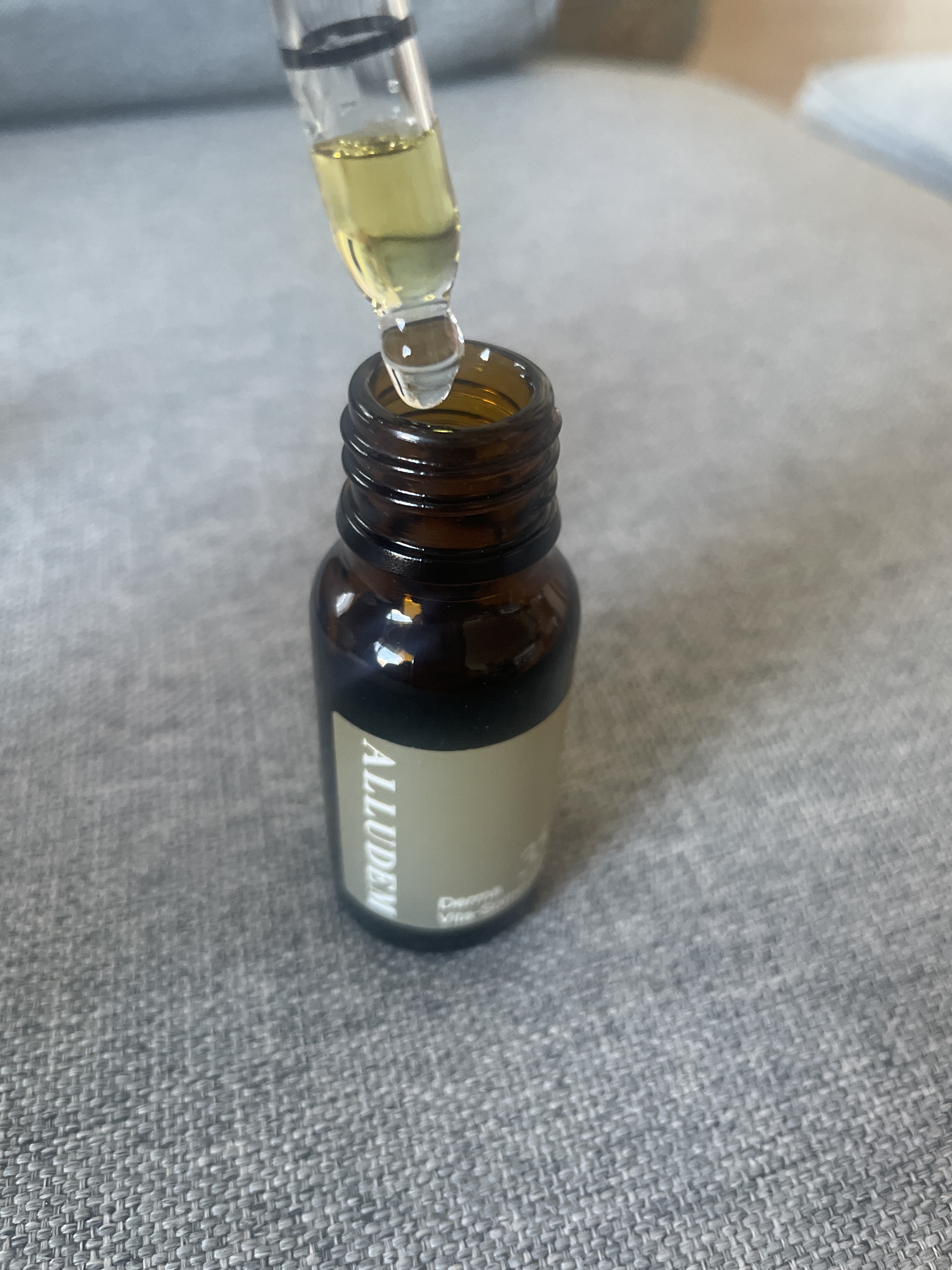 ダーマビタソームC35/ALLUDEM/美容液を使ったクチコミ（2枚目）