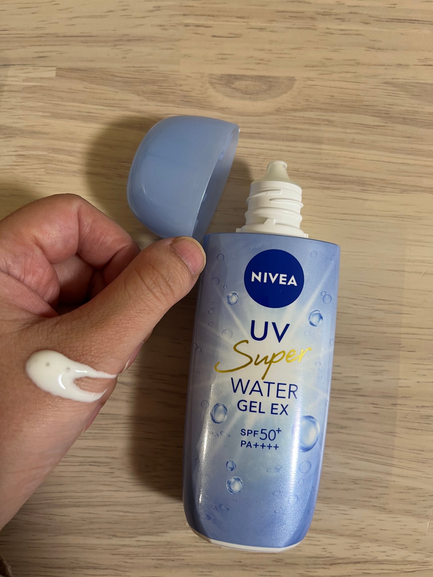 なっぽ on LIPS 「ニベア花王からいただきましたニベアUVウォータージェルEX使っ..」(2枚目)