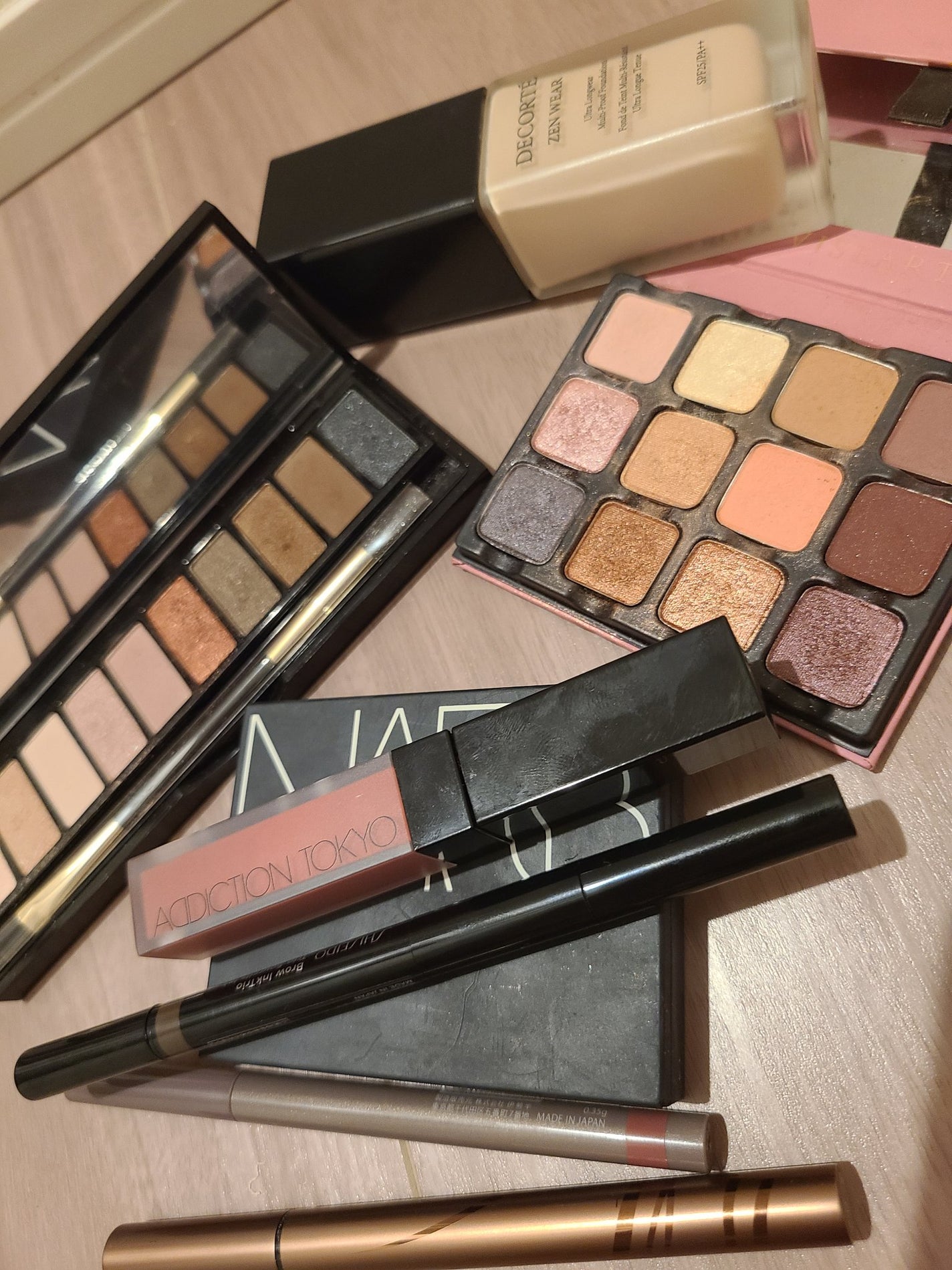 スキルレスライナー/LUMIURGLAS/リキッドアイライナーを使ったクチコミ(8枚目)