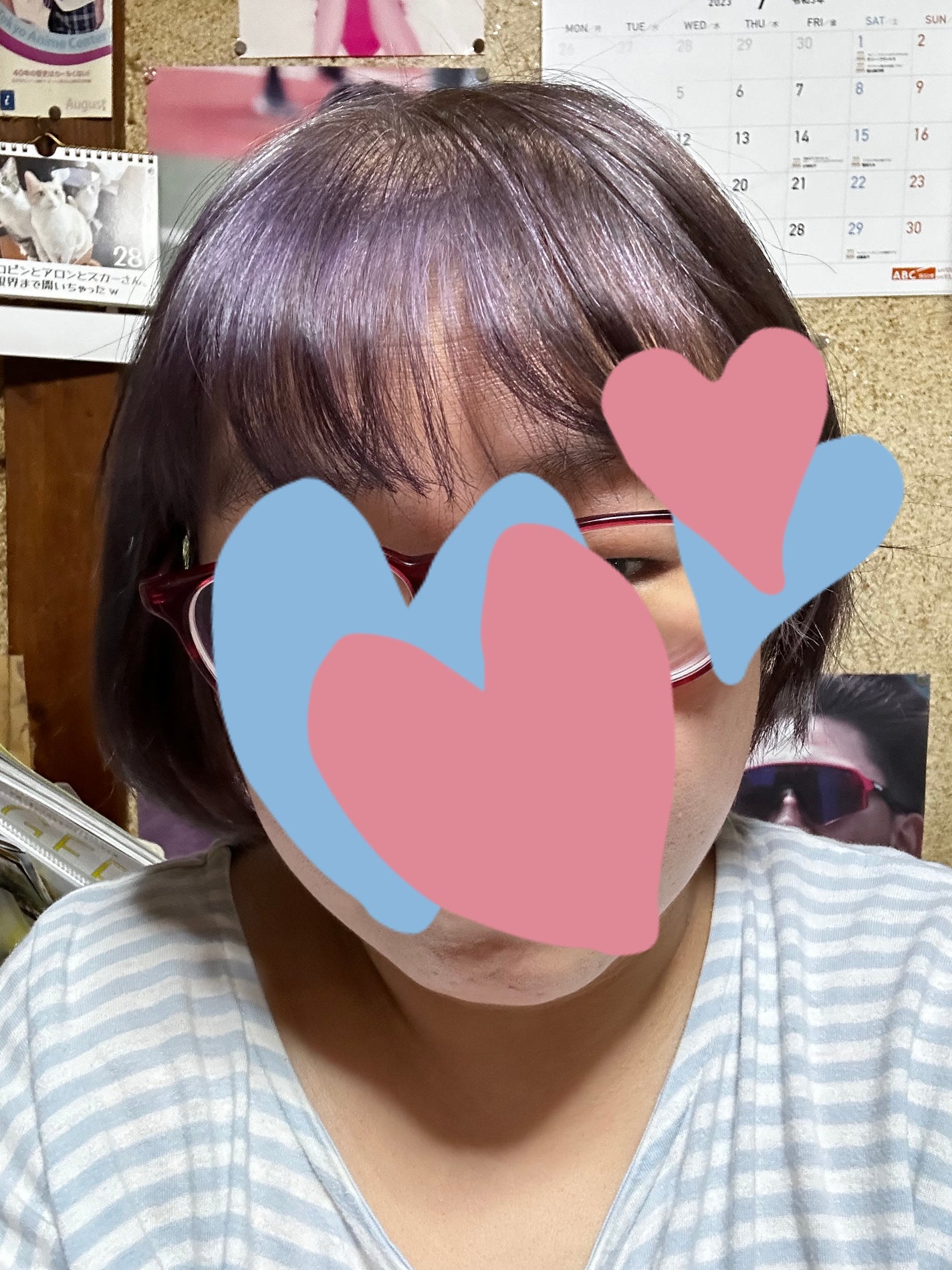 wabi on LIPS 「赤みのあったアッシュ系の色の髪に#カラーバターの#ロイヤルブル..」(4枚目)