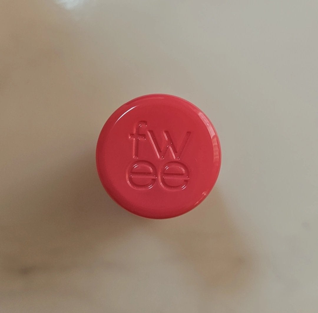 フィー 3Dボリューミンググロス/fwee/リップグロスを使ったクチコミ(3枚目)