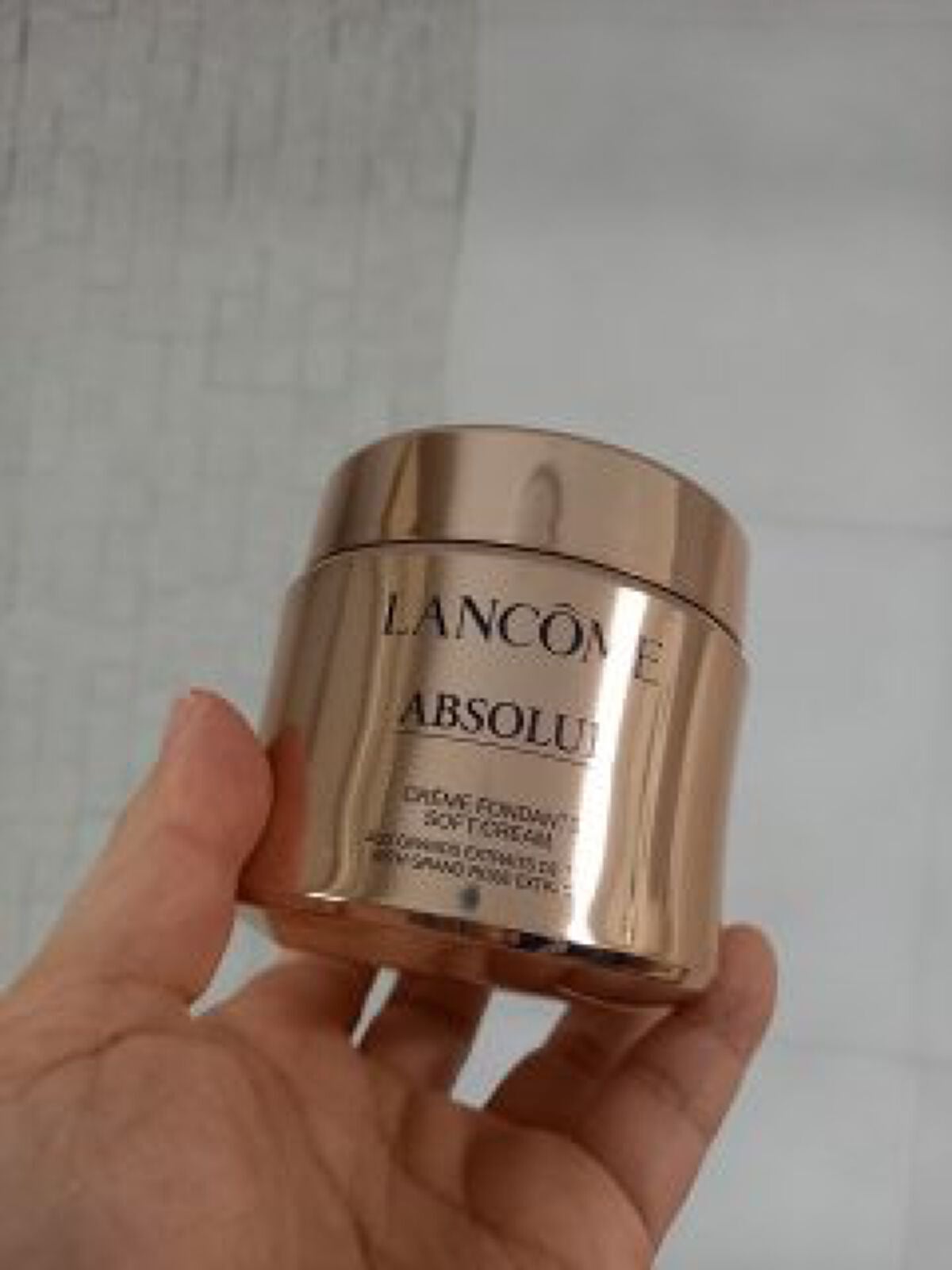 アプソリュ ソフトクリーム/LANCOME/フェイスクリームを使ったクチコミ(1枚目)