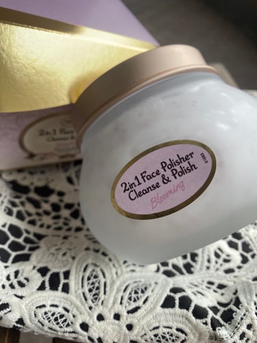 SABON フェイスポリッシャー ブルーミングのクチコミ「SABON
フェイスポリッシャー ブルーミング

大好きなSABONのフェイスポリッシャー🩷
.....」（2枚目）