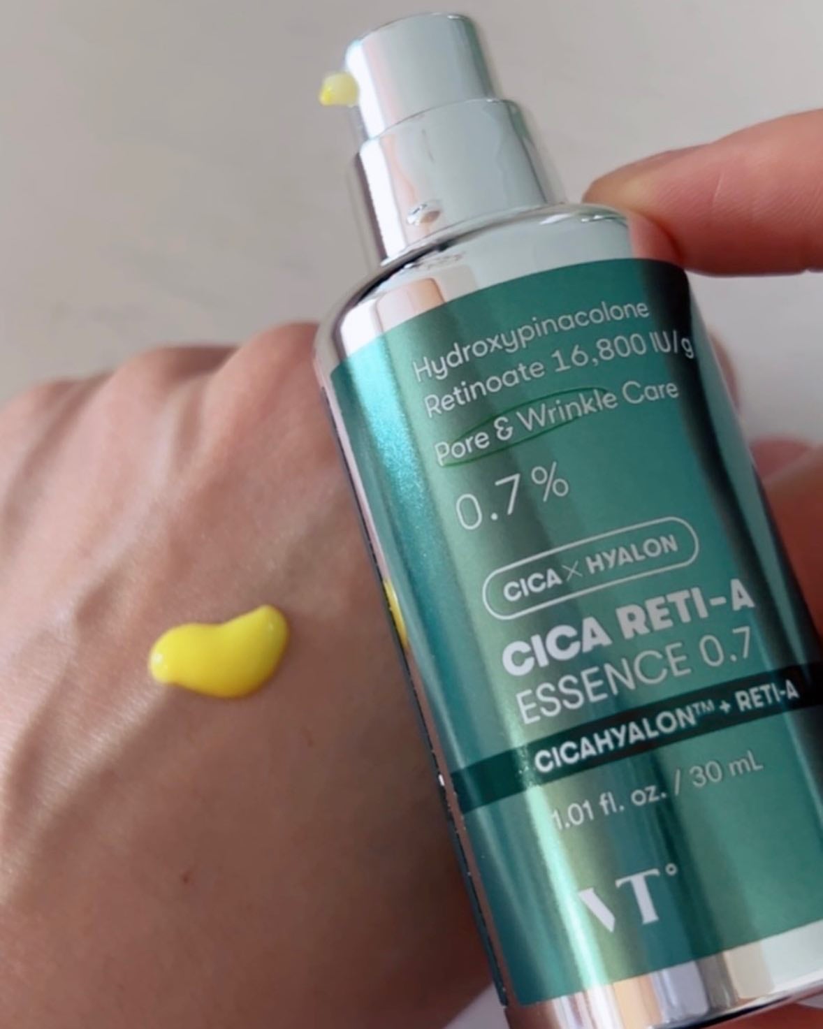 シカレチA エッセンス0.1/VT/美容液を使ったクチコミ(7枚目)