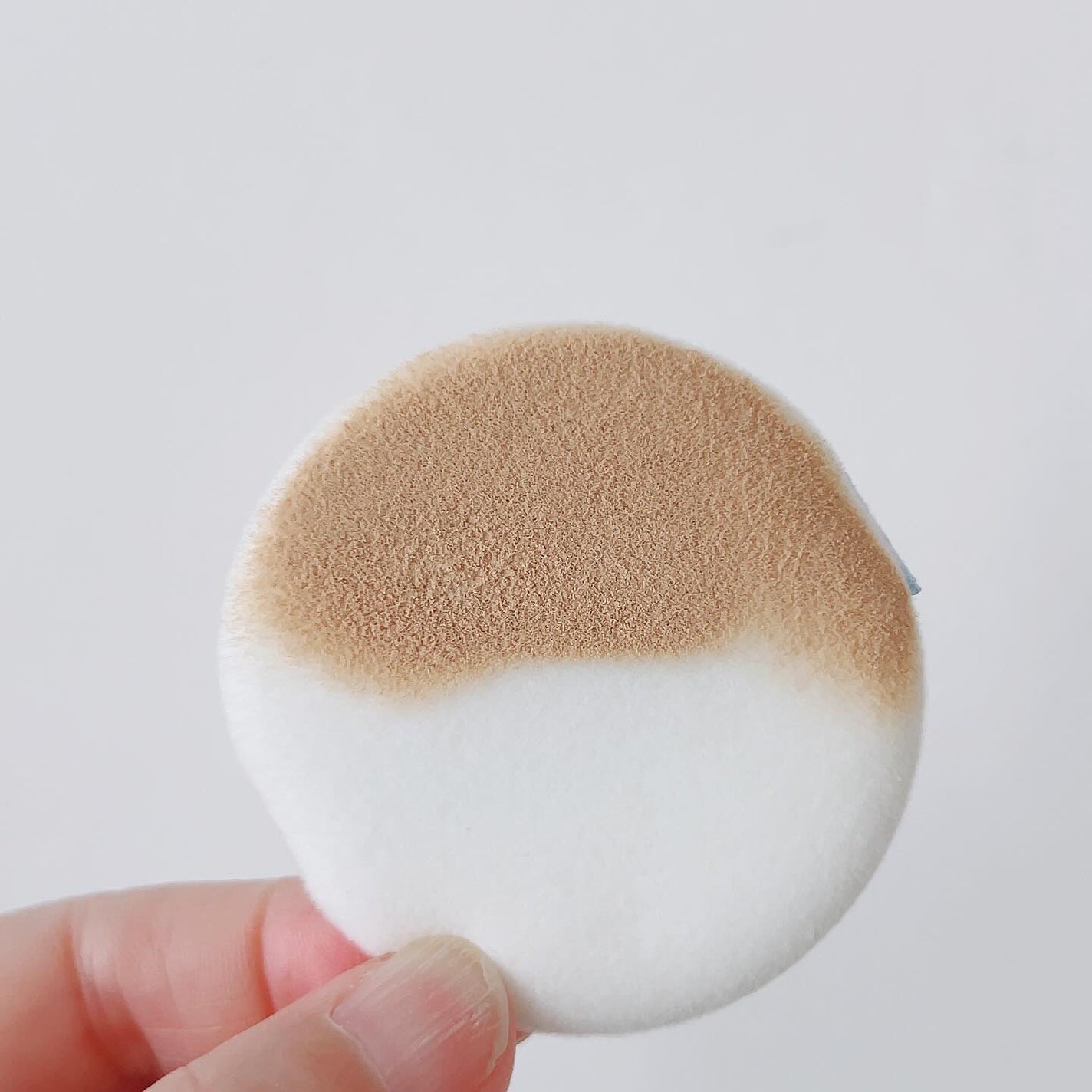 スムースフィットファンデーション/mileda/パウダーファンデーションを使ったクチコミ(3枚目)