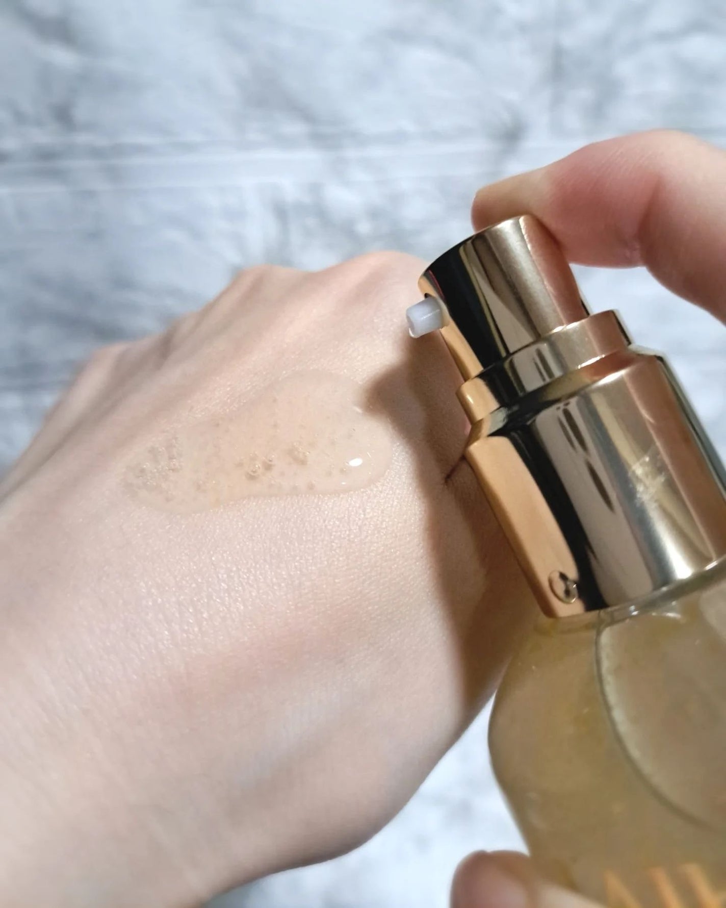 ビタトーニングカプセルセラム/ダルバ/美容液を使ったクチコミ(3枚目)