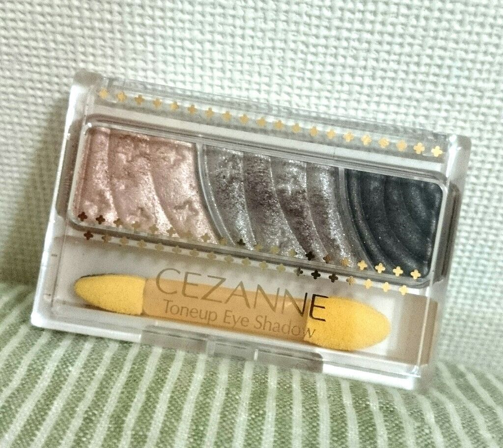 トーンアップアイシャドウ/CEZANNE/アイシャドウパレットを使ったクチコミ（1枚目）
