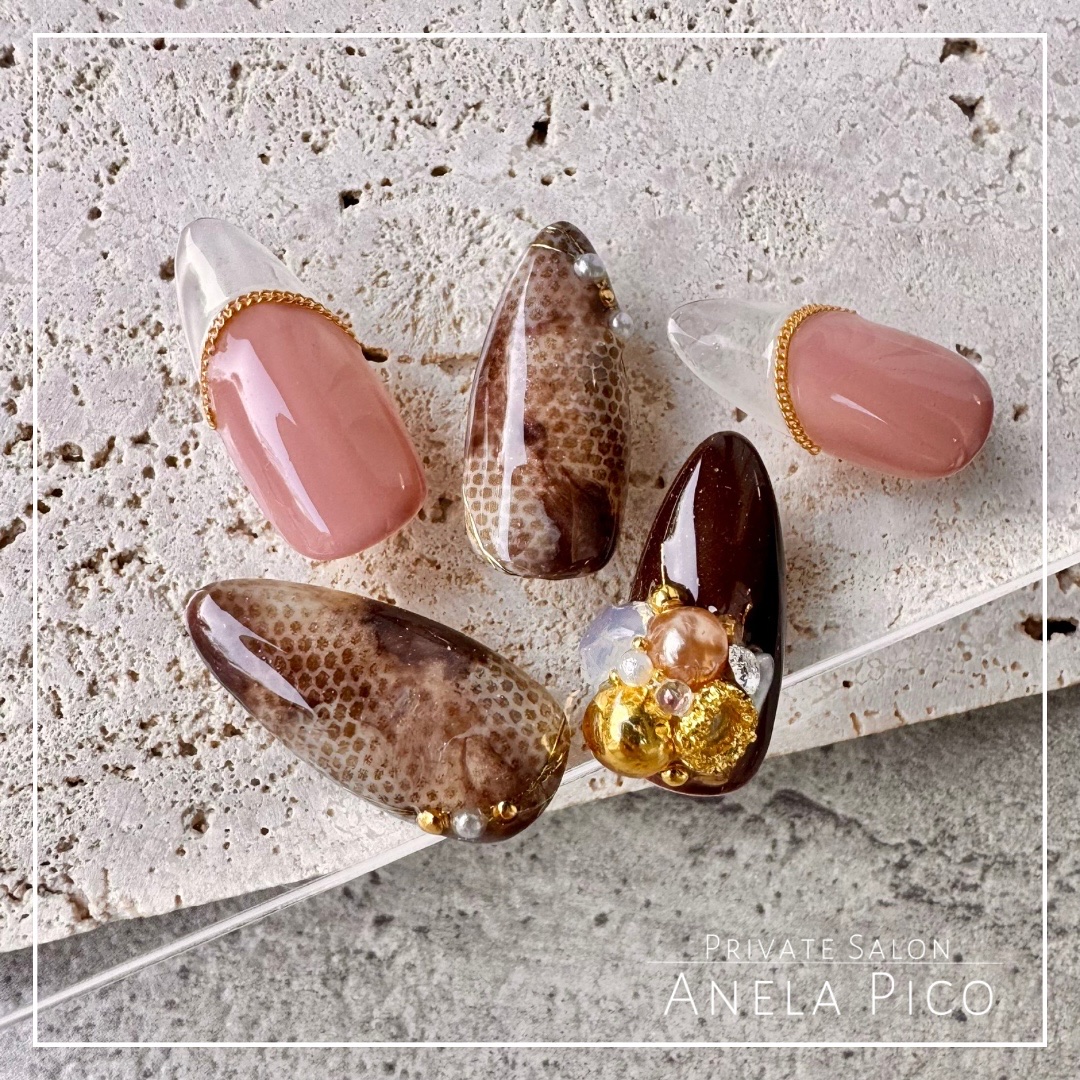 #ジェルネイル,#パイソンネイルのネイルデザイン