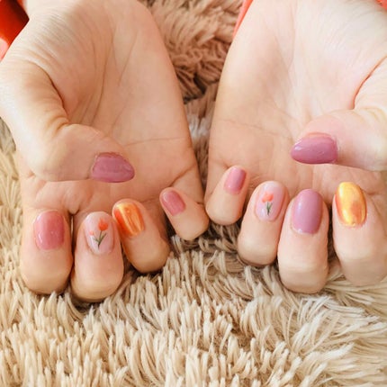 フェアリーダストパウダーオーロラピーコック/キャンドゥ/ネイルシールを使ったクチコミ(1枚目)