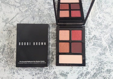 エッセンシャル マルチカラー アイシャドウパレット/BOBBI BROWN/アイシャドウパレットを使ったクチコミ（2枚目）